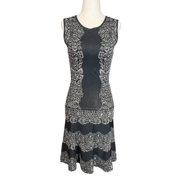 BCBGMAXAZRIA Wilma Black Cream Jacquard Lace Fit and Flare Dress Sleeveless XS - Picture 2 of 11